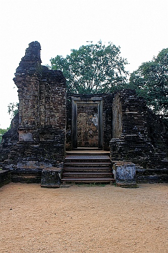 SriLan (323)
